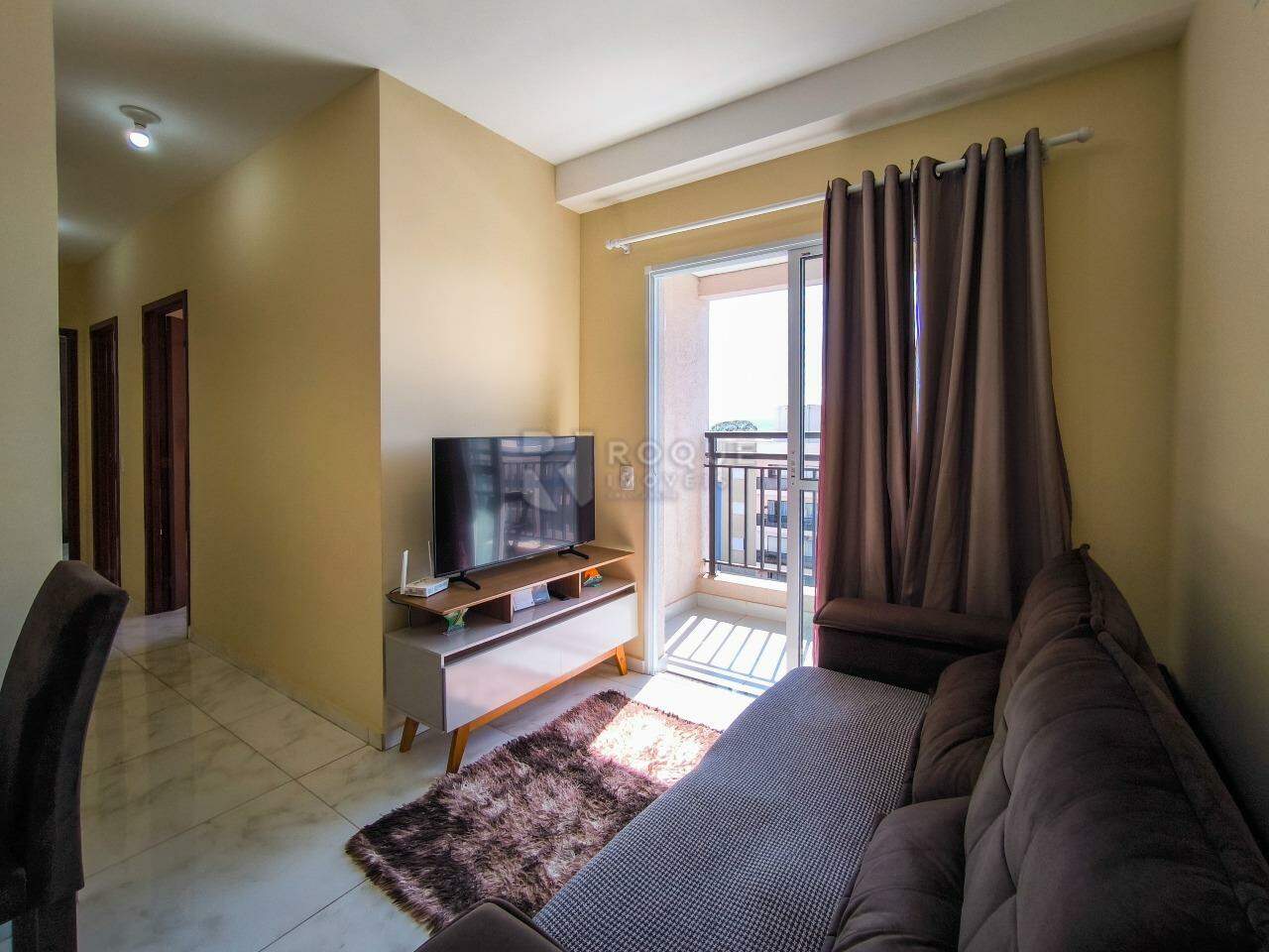 Apartamento à venda no bairro Jardim Santa Adélia: SALA DE ESTAR