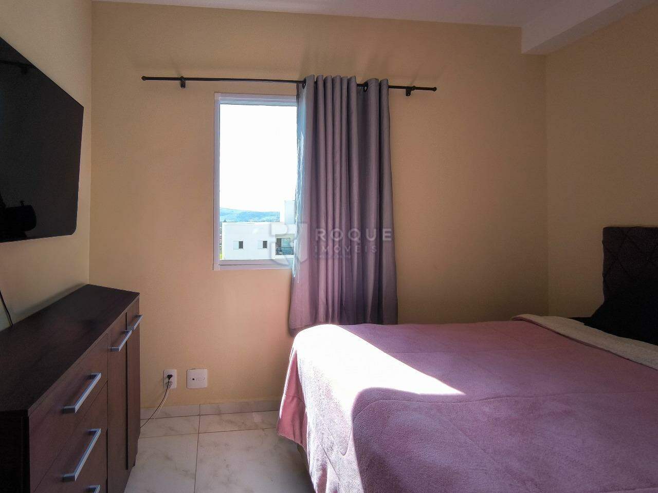 Apartamento à venda no bairro Jardim Santa Adélia: DORMITÓRIO 1
