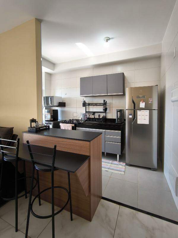 Apartamento à venda no bairro Jardim Santa Adélia: COZINHA