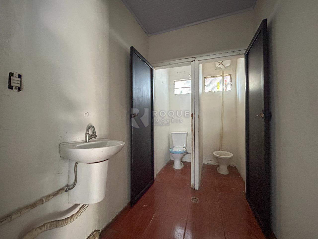Salão para aluguel no bairro Vila da Glória: Lavabo / WC social 