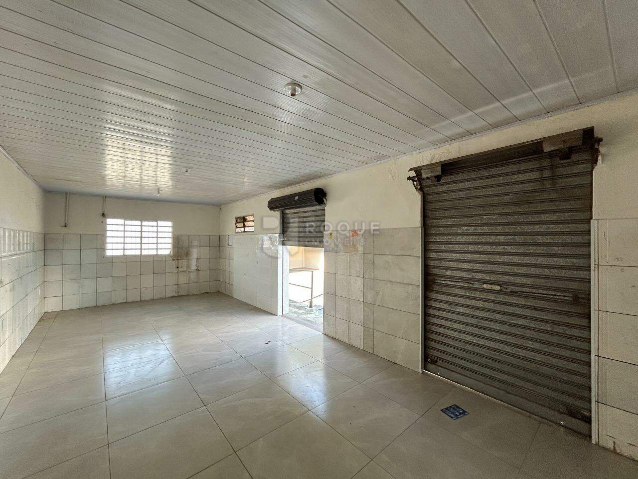 Salão para aluguel no bairro Vila da Glória: Salão