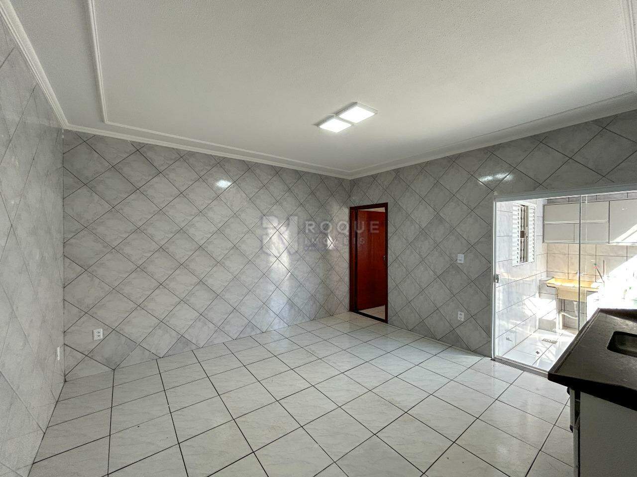Casa Residencial para aluguel no bairro Jardim Residencial Guimarães: Cozinha 
