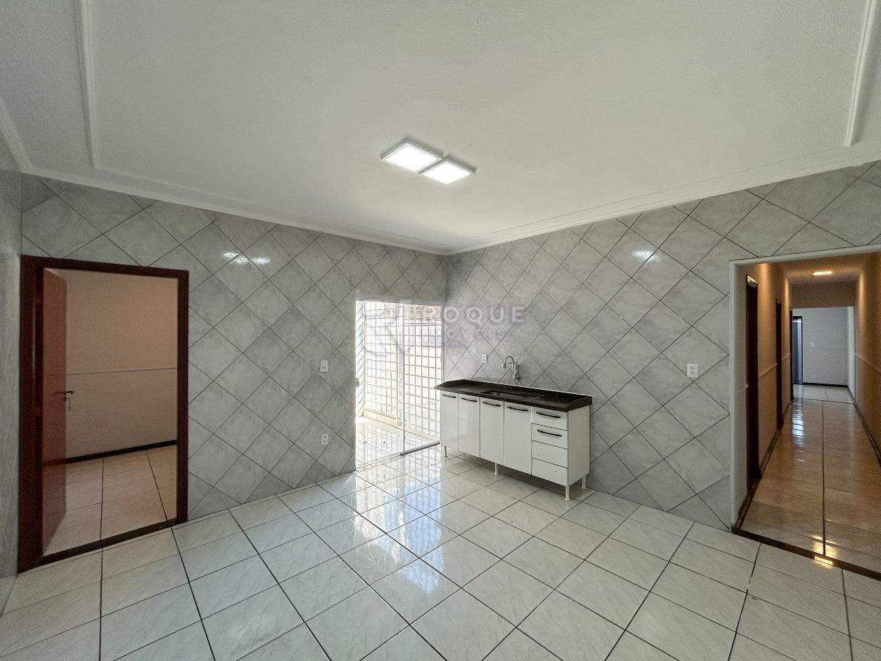 Casa Residencial para aluguel no bairro Jardim Residencial Guimarães: Cozinha 
