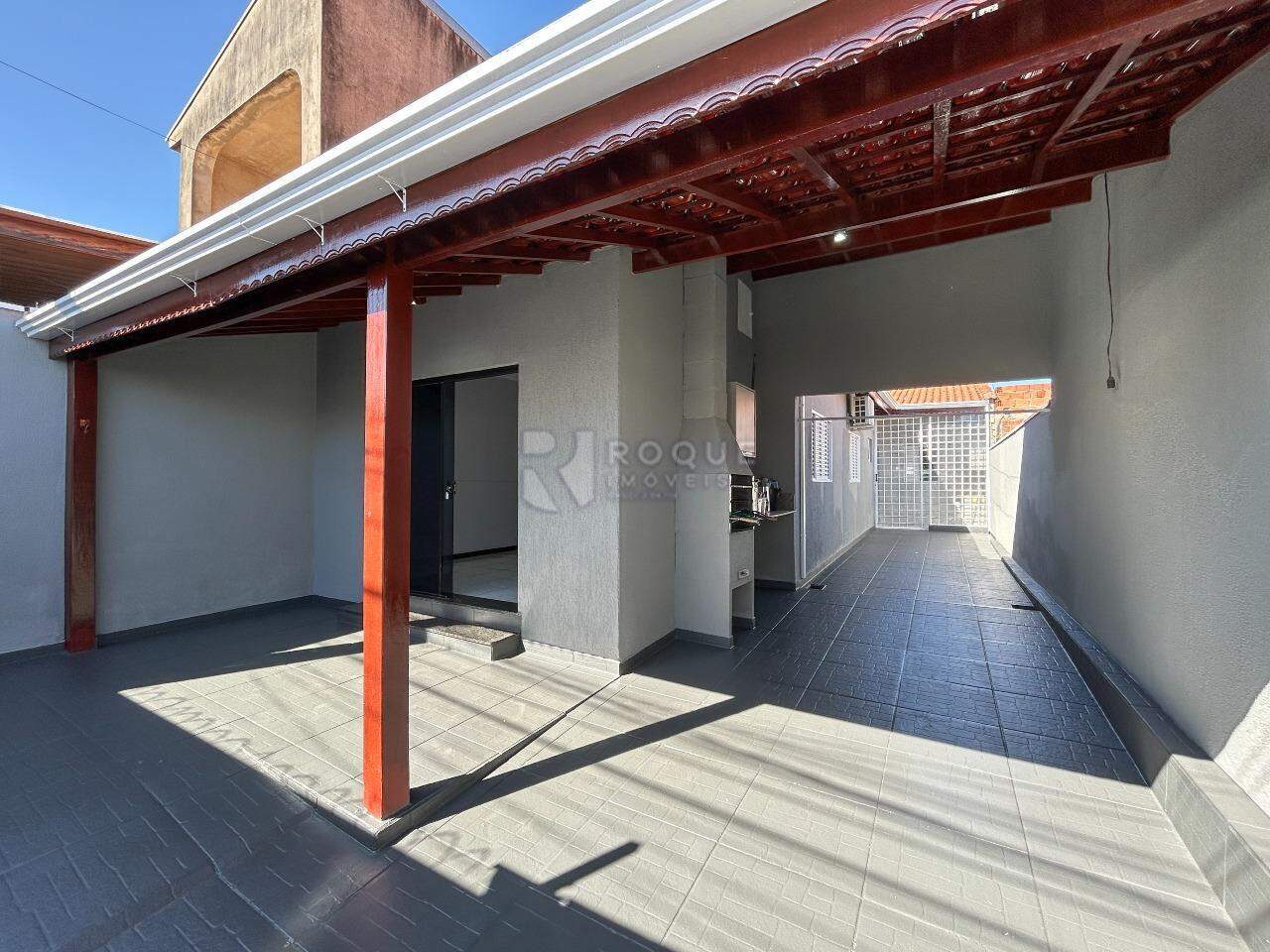 Casa Residencial para aluguel no bairro Jardim Residencial Guimarães: Garagem 