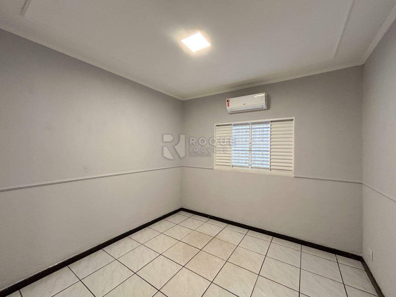 Casa Residencial para aluguel no bairro Jardim Residencial Guimarães: Dormitório 2