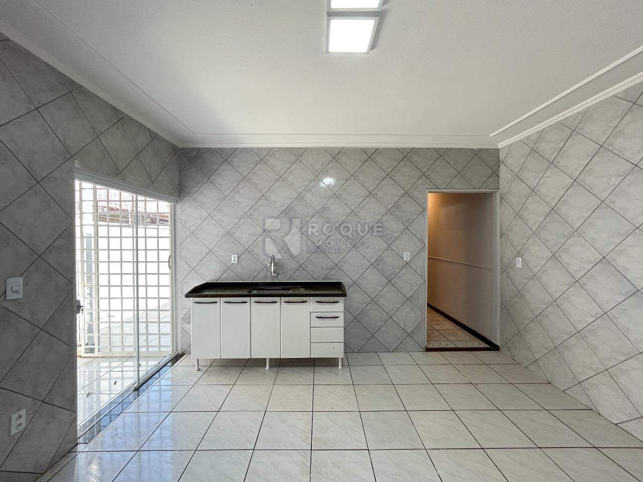 Casa Residencial para aluguel no bairro Jardim Residencial Guimarães: Cozinha 