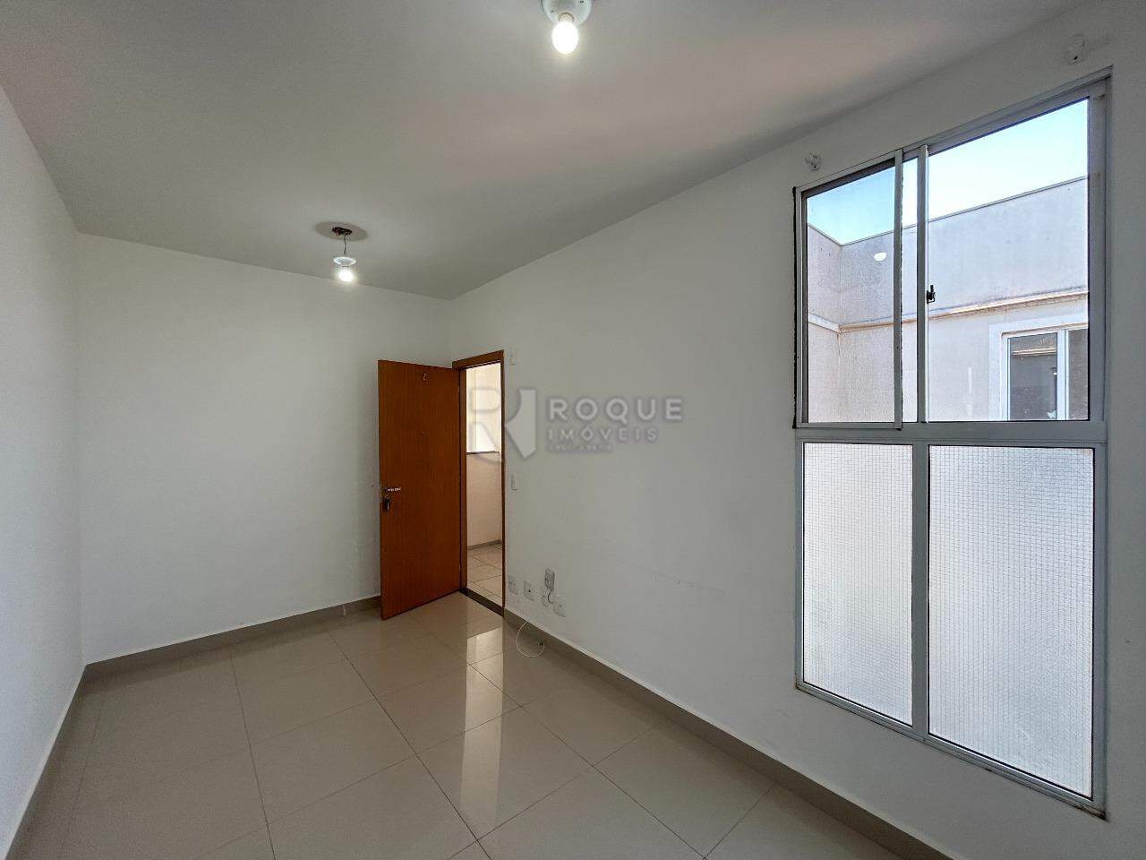 Apartamento para aluguel no bairro Jardim Campo Belo: Sala 