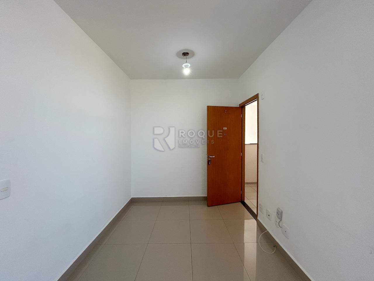 Apartamento para aluguel no bairro Jardim Campo Belo: Sala 