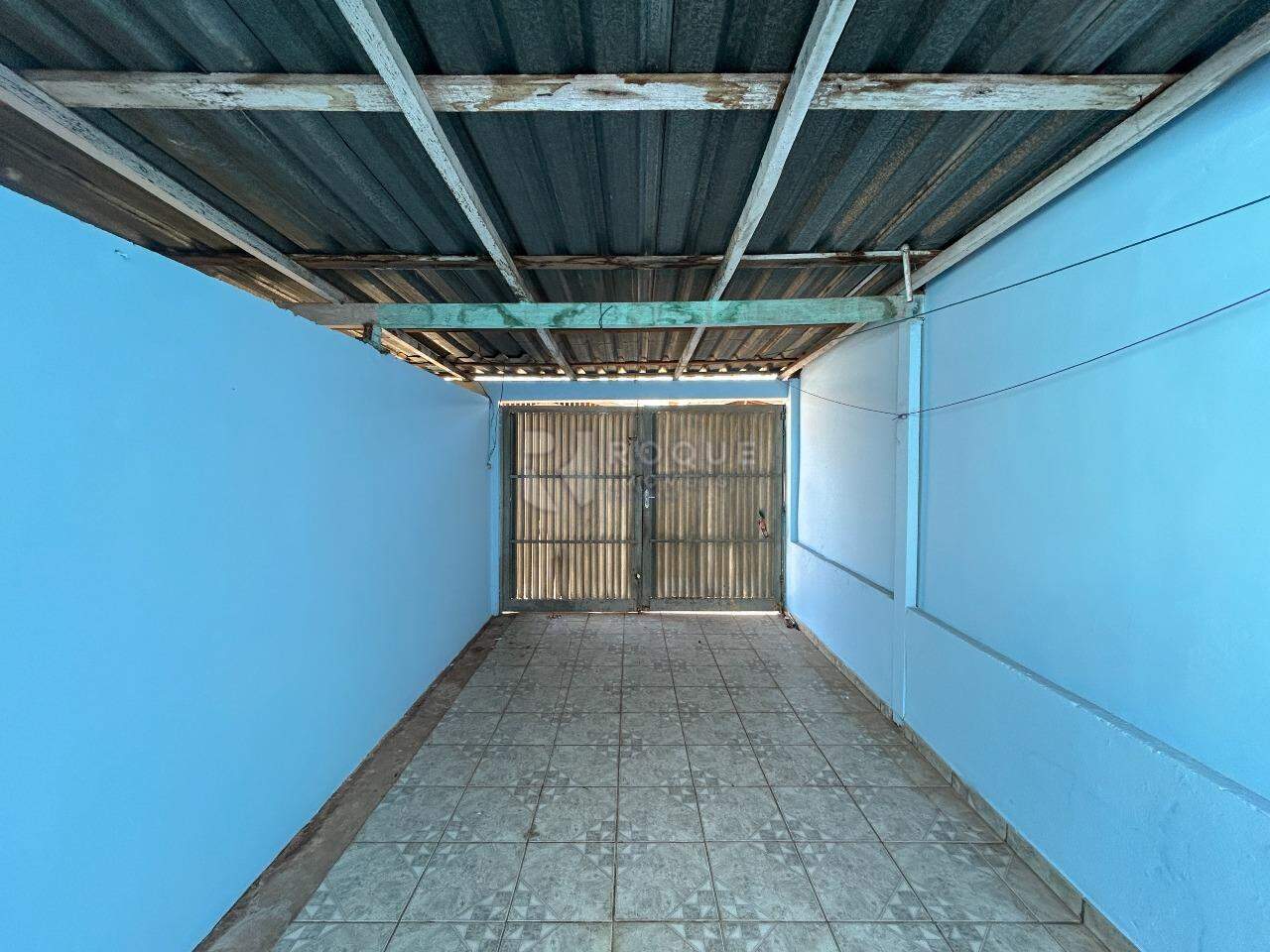 Casa Residencial para aluguel no bairro Parque Residencial Abílio Pedro: Garagem 