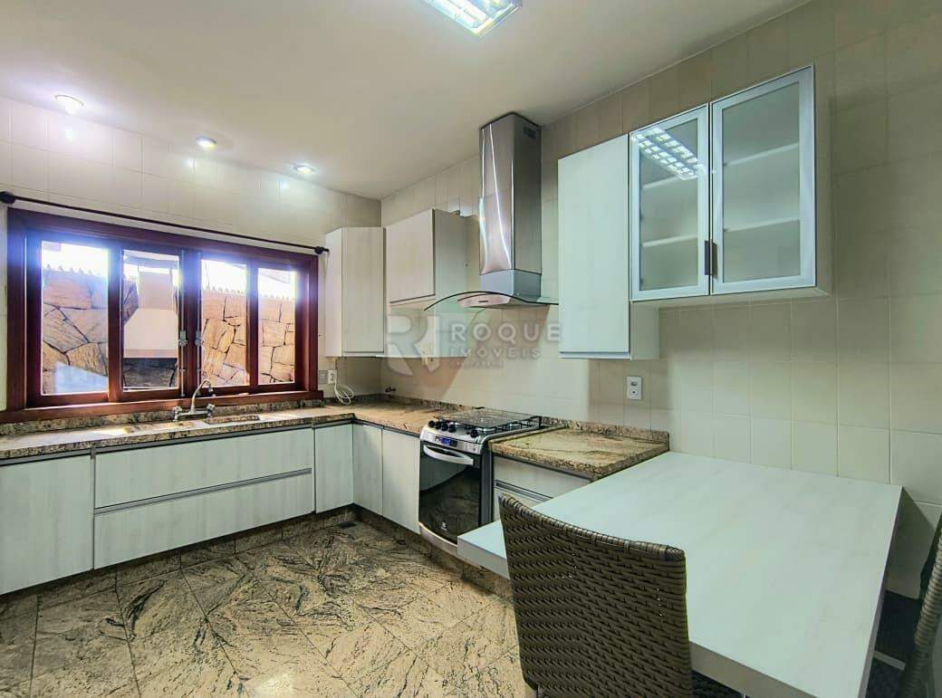 Casa Residencial à venda no bairro Jardim Piratininga: Cozinha 