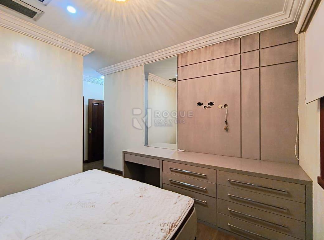 Casa Residencial à venda no bairro Jardim Piratininga: Dormitório 04 suíte