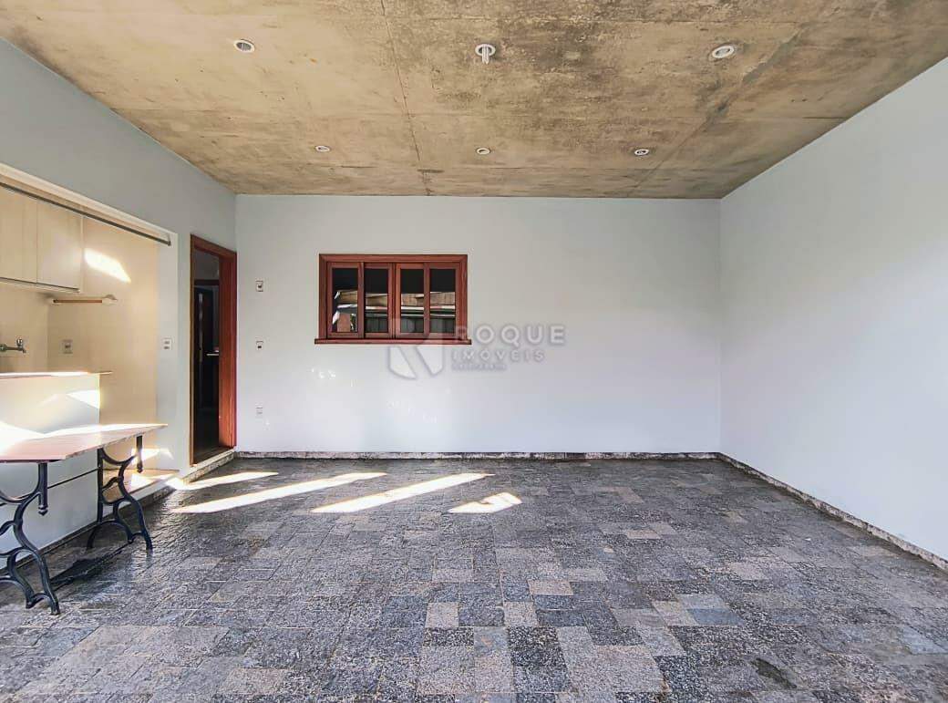 Casa Residencial à venda no bairro Jardim Piratininga: Garagem