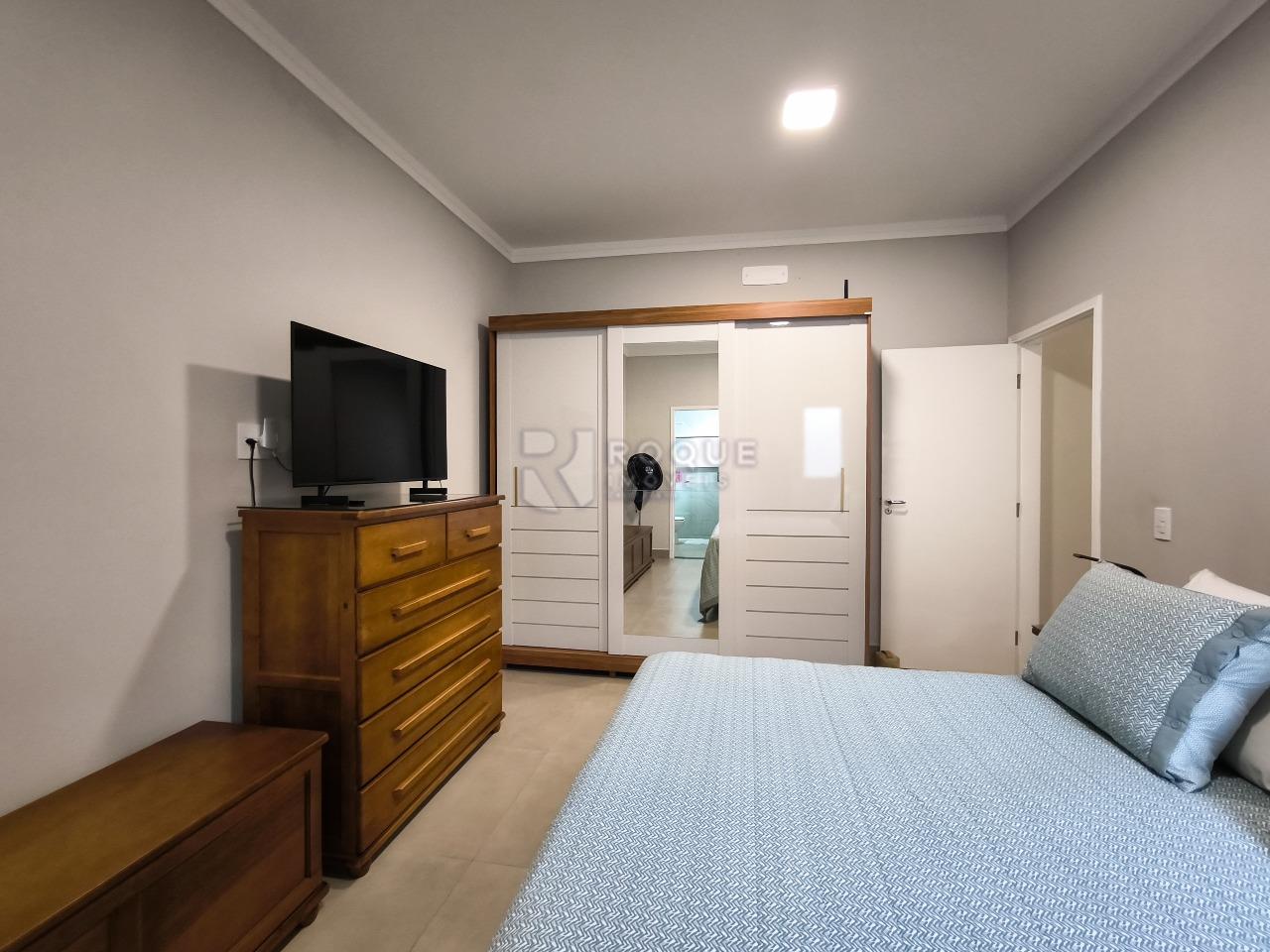 Casa Residencial à venda no bairro Jardim Marajoara: SUÍTE