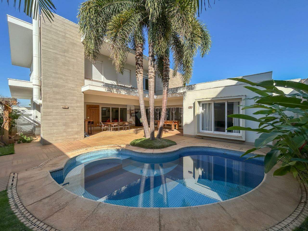Casa em condomínio para aluguel no bairro Residencial Casalbuono: Piscina