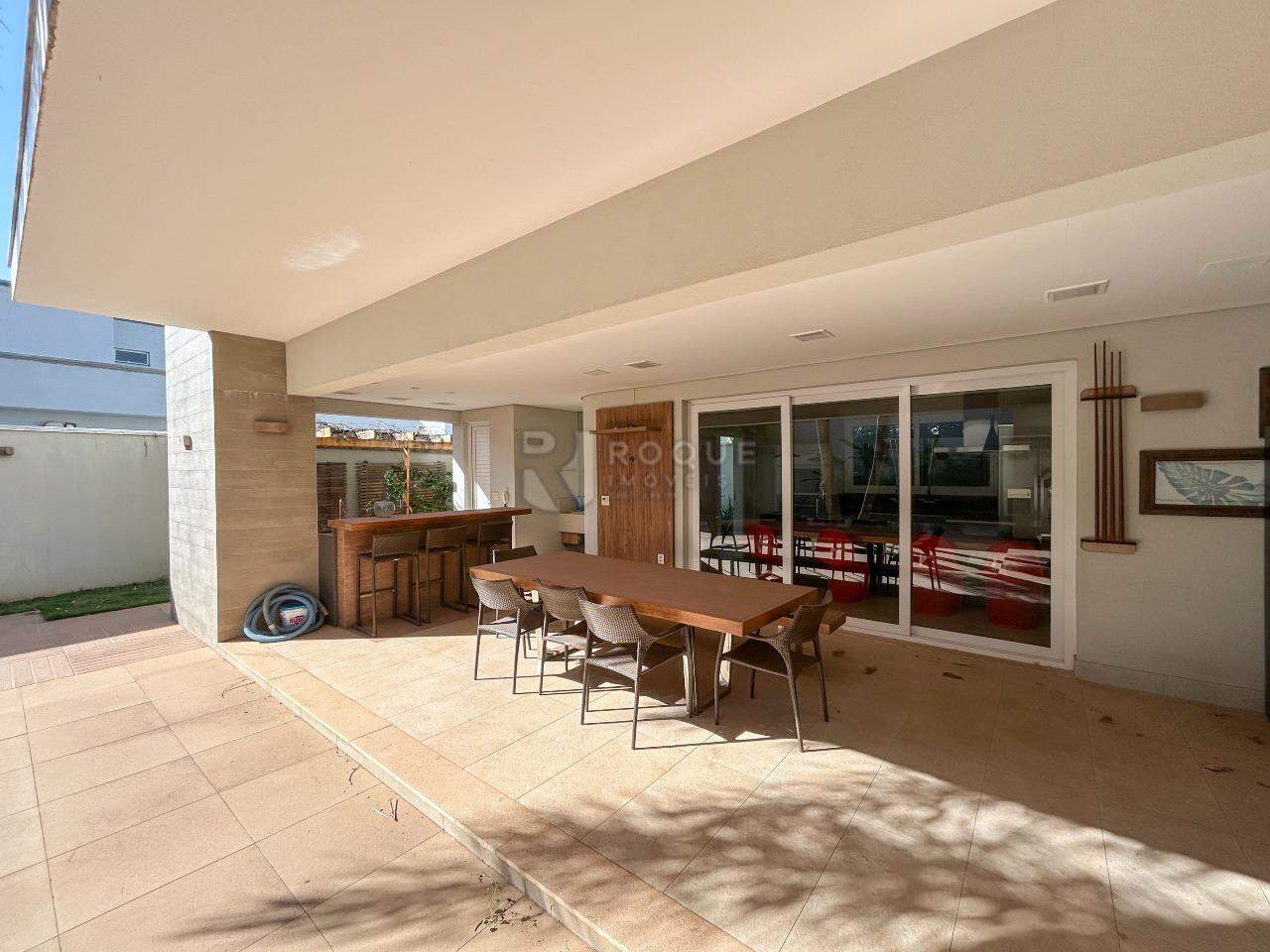 Casa em condomínio para aluguel no bairro Residencial Casalbuono: Área externa