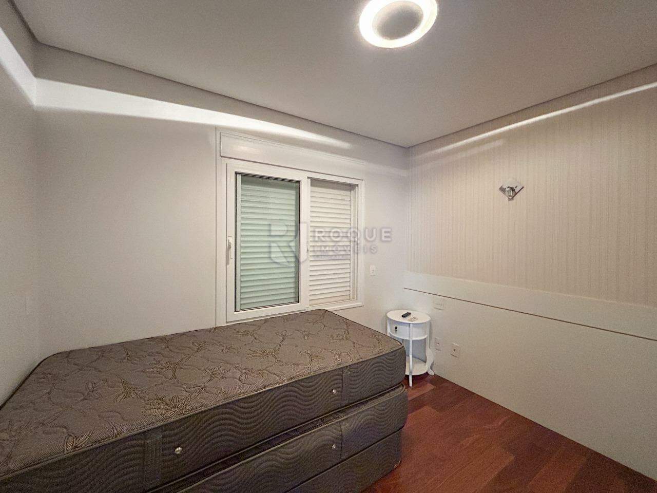 Casa em condomínio para aluguel no bairro Residencial Casalbuono: Dormitório 2 segundo andar