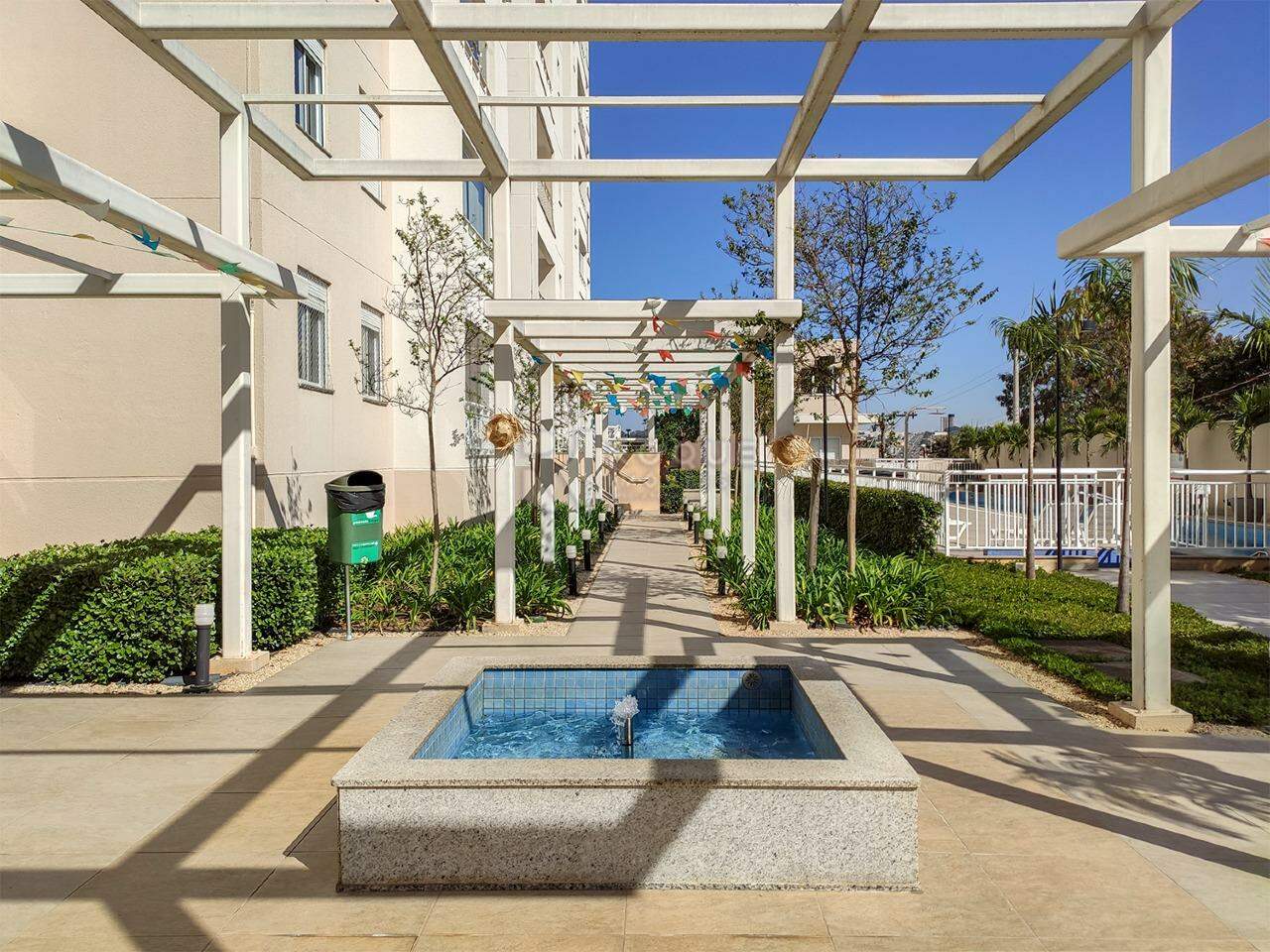 Apartamento à venda no bairro Vila Santa Rosália: Área do condomínio