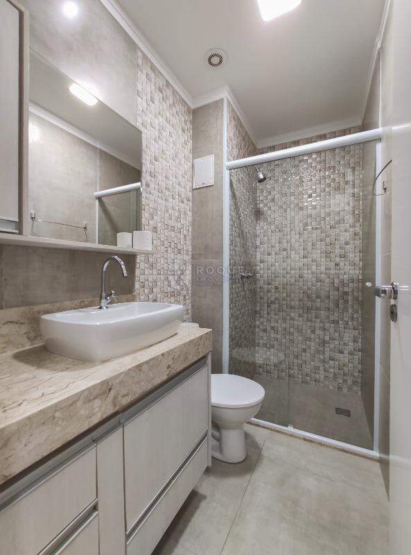 Apartamento à venda no bairro Vila Santa Rosália: