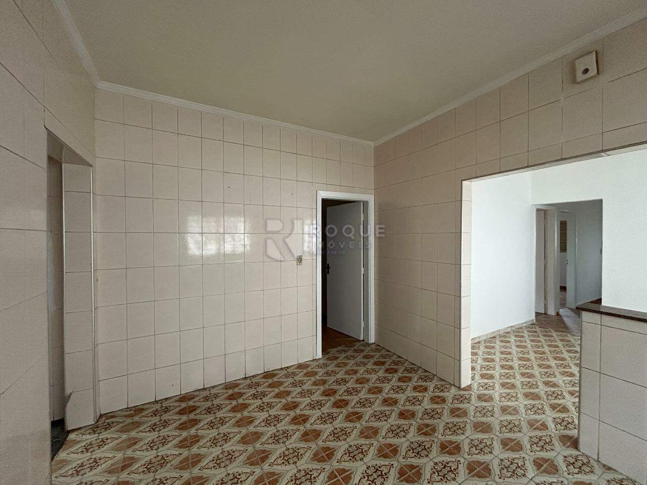 Casa Residencial para aluguel no bairro Jardim Rossi: Cozinha 