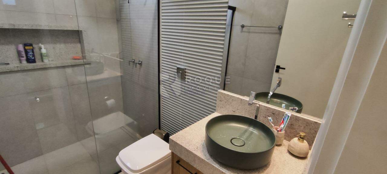 Casa em condomínio à venda no bairro Parque Egisto Ragazzo: