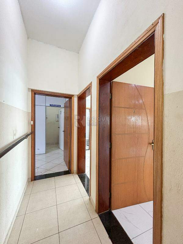 Salas/Conjuntos para aluguel no bairro Jardim Residencial Recanto Alvorada: Hall em comum