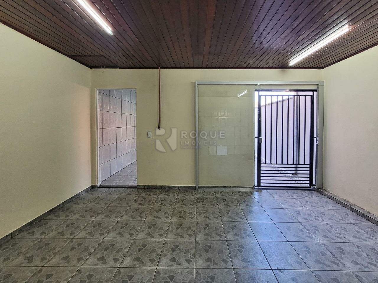 Casa Residencial à venda no bairro Jardim Ouro Branco: Área de serviço