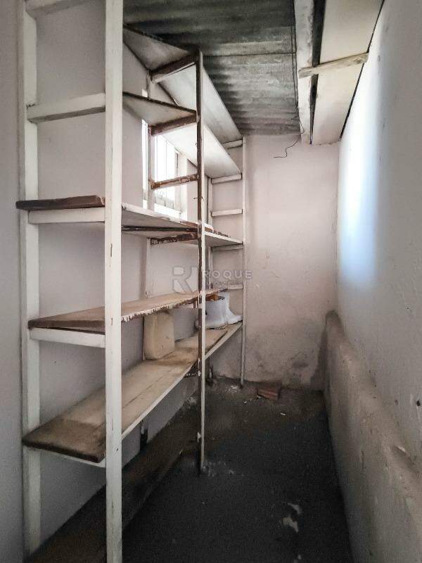 Casa Residencial à venda no bairro Jardim Vista Alegre: DESPENSA