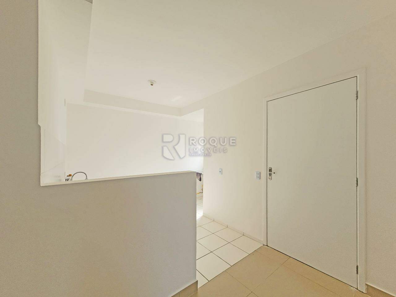 Apartamento à venda no bairro Parque Residencial Anavec: Hall