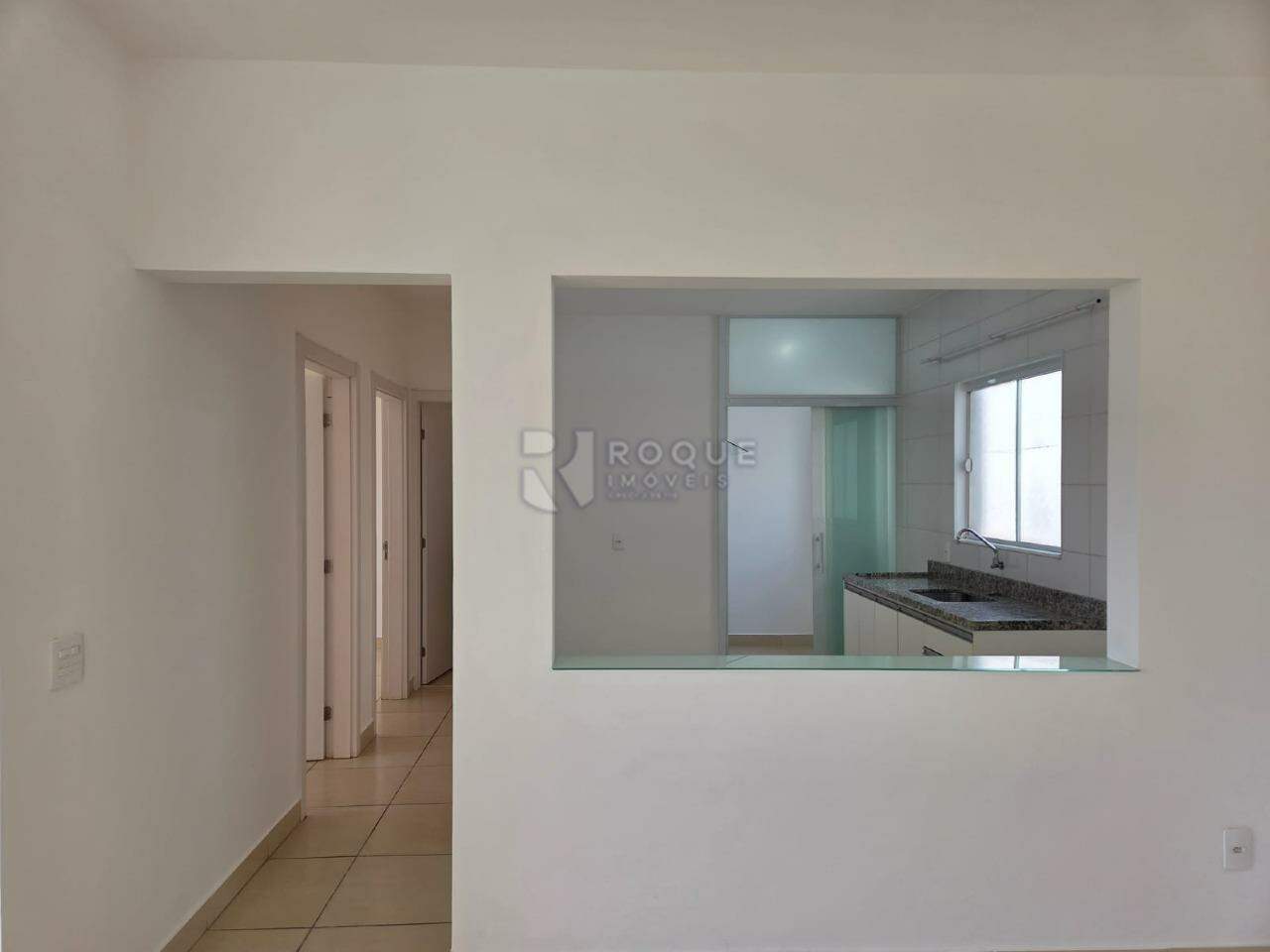 Apartamento à venda no bairro Jardim Ouro Verde: Sala