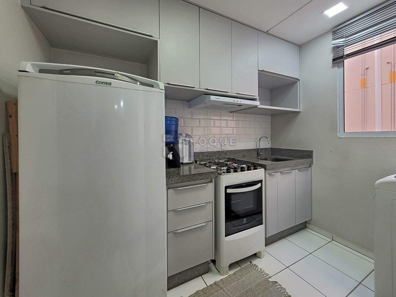 Apartamento à venda no bairro Jardim Colina Verde: Cozinha