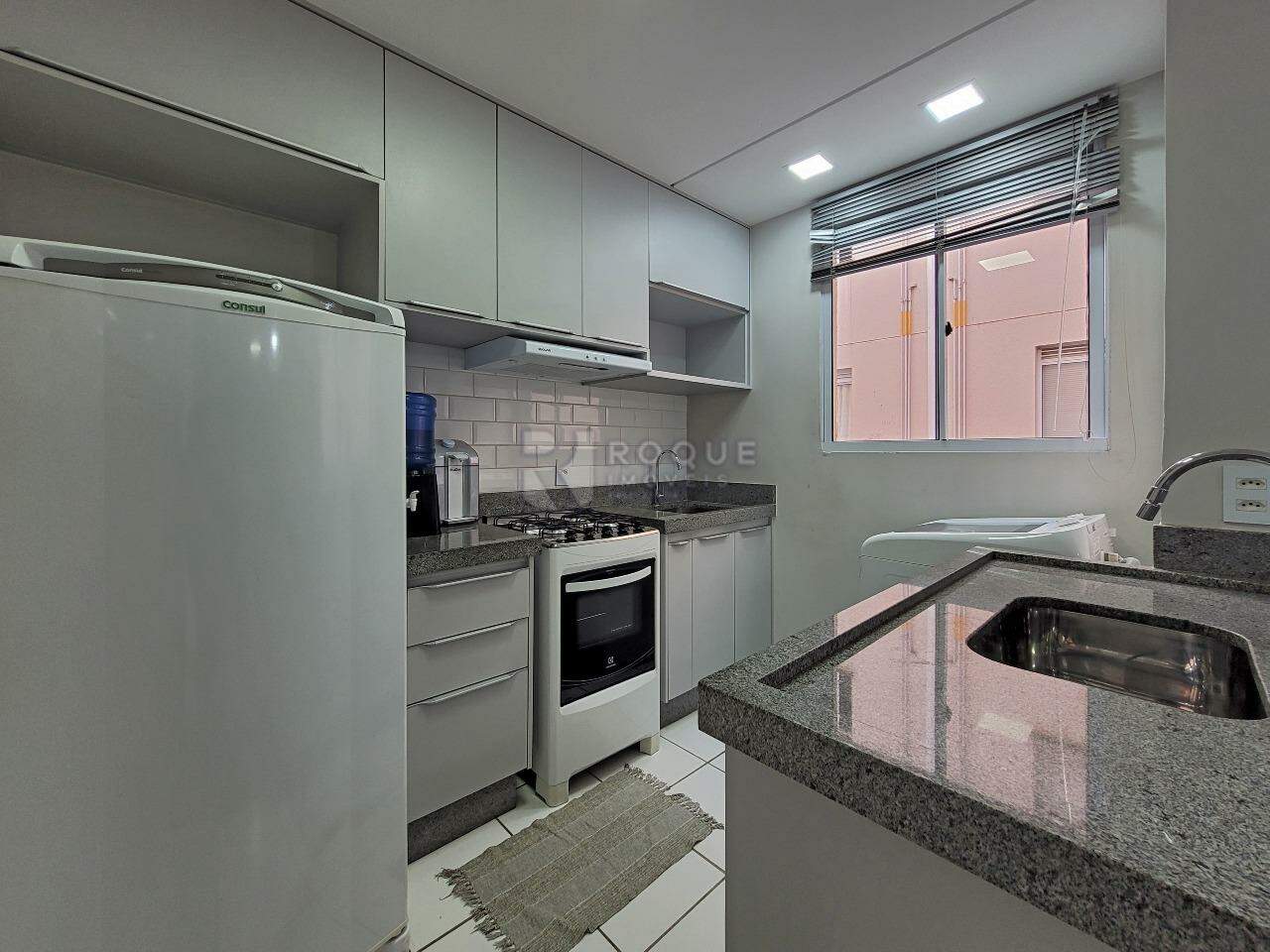 Apartamento à venda no bairro Jardim Colina Verde: Cozinha