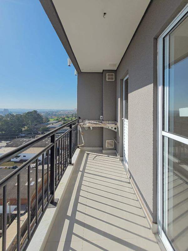 Apartamento à venda no bairro Graminha: Varanda