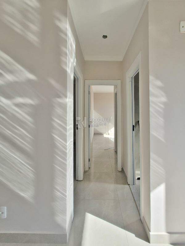Apartamento à venda no bairro Graminha: Hall