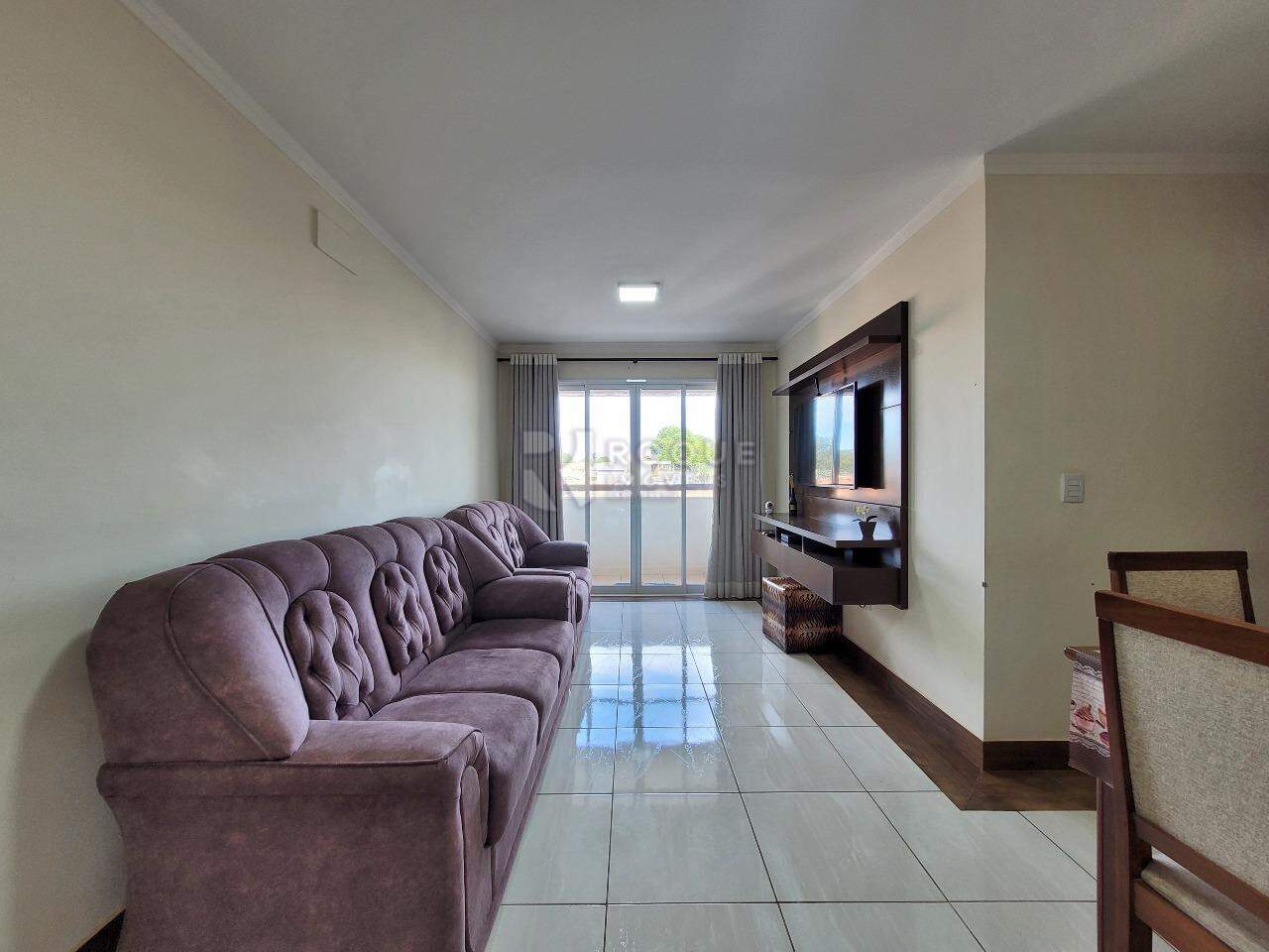 Apartamento à venda no bairro Centro: Sala