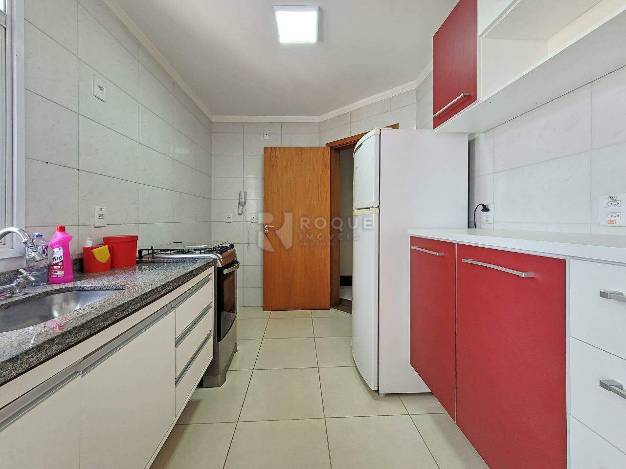 Apartamento à venda no bairro Centro: Cozinha