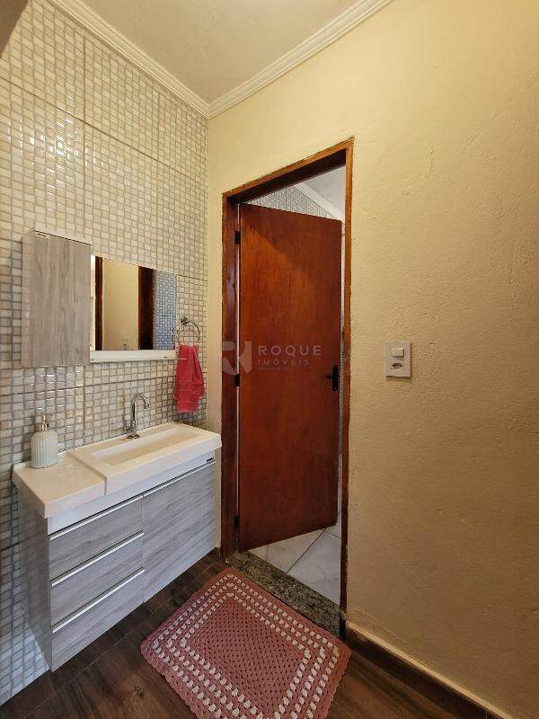 Casa Residencial à venda no bairro Jardim Santo André: WC Externo