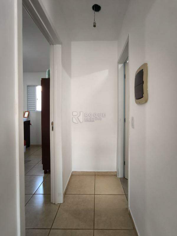 Casa Residencial à venda no bairro Jardim Niza Azevedo Calice: ÁREA DE CIRCULAÇÃO