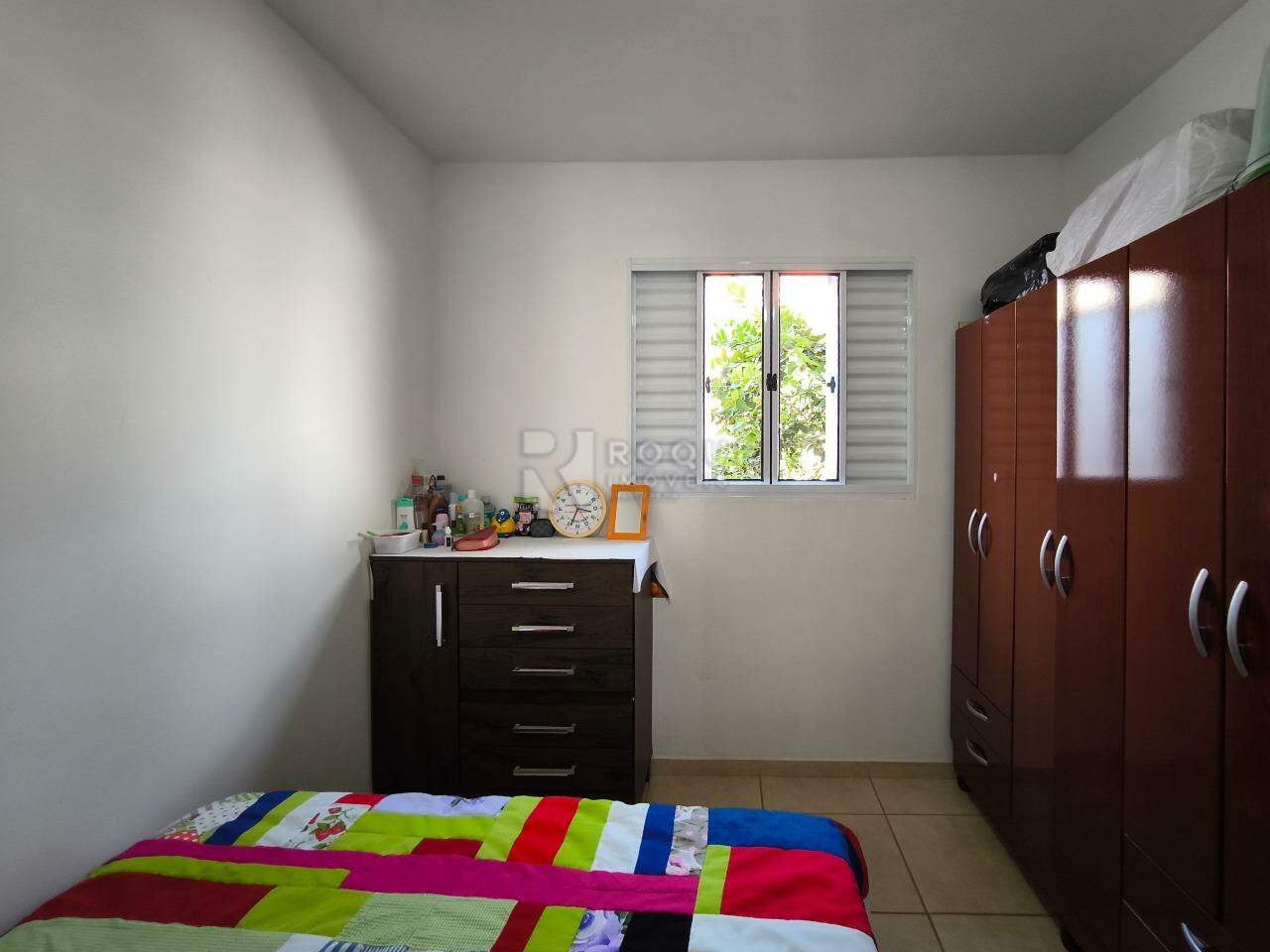 Casa Residencial à venda no bairro Jardim Niza Azevedo Calice: DORMITÓRIO