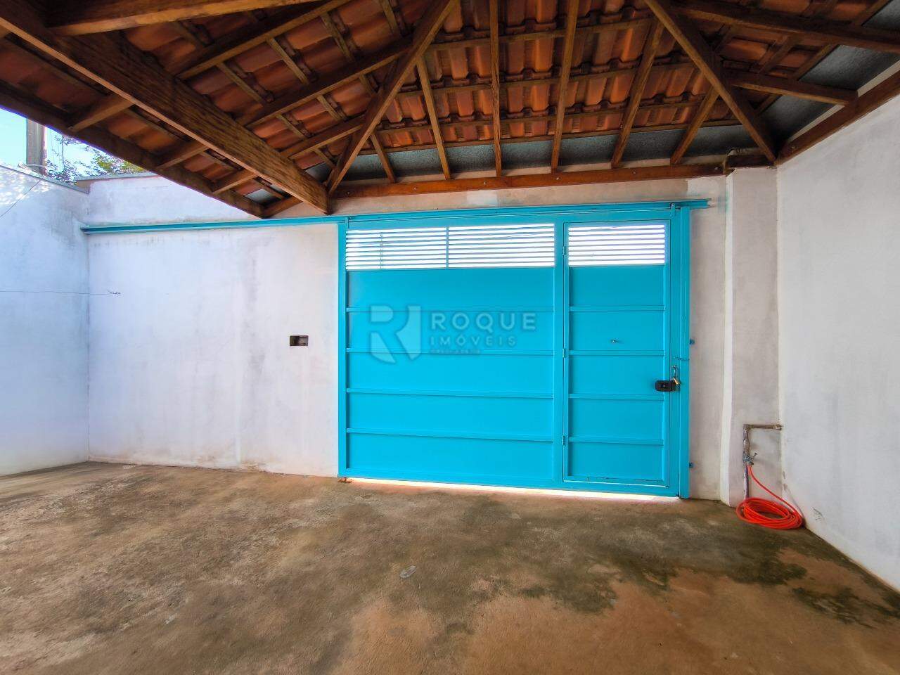 Casa Residencial à venda no bairro Jardim Niza Azevedo Calice: ENTRADA
