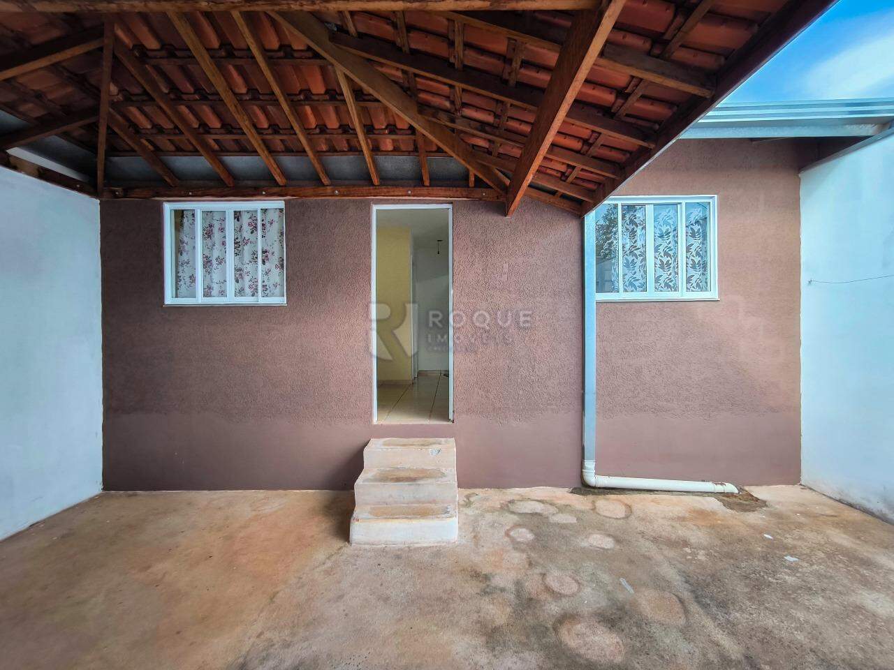 Casa Residencial à venda no bairro Jardim Niza Azevedo Calice: FRENTE