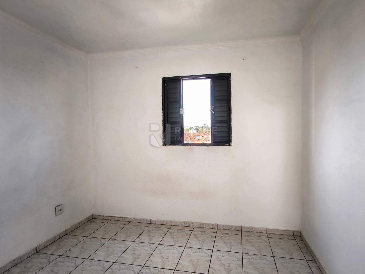 Apartamento para aluguel no bairro Parque Residencial Abílio Pedro: DORMITÓRIO 1