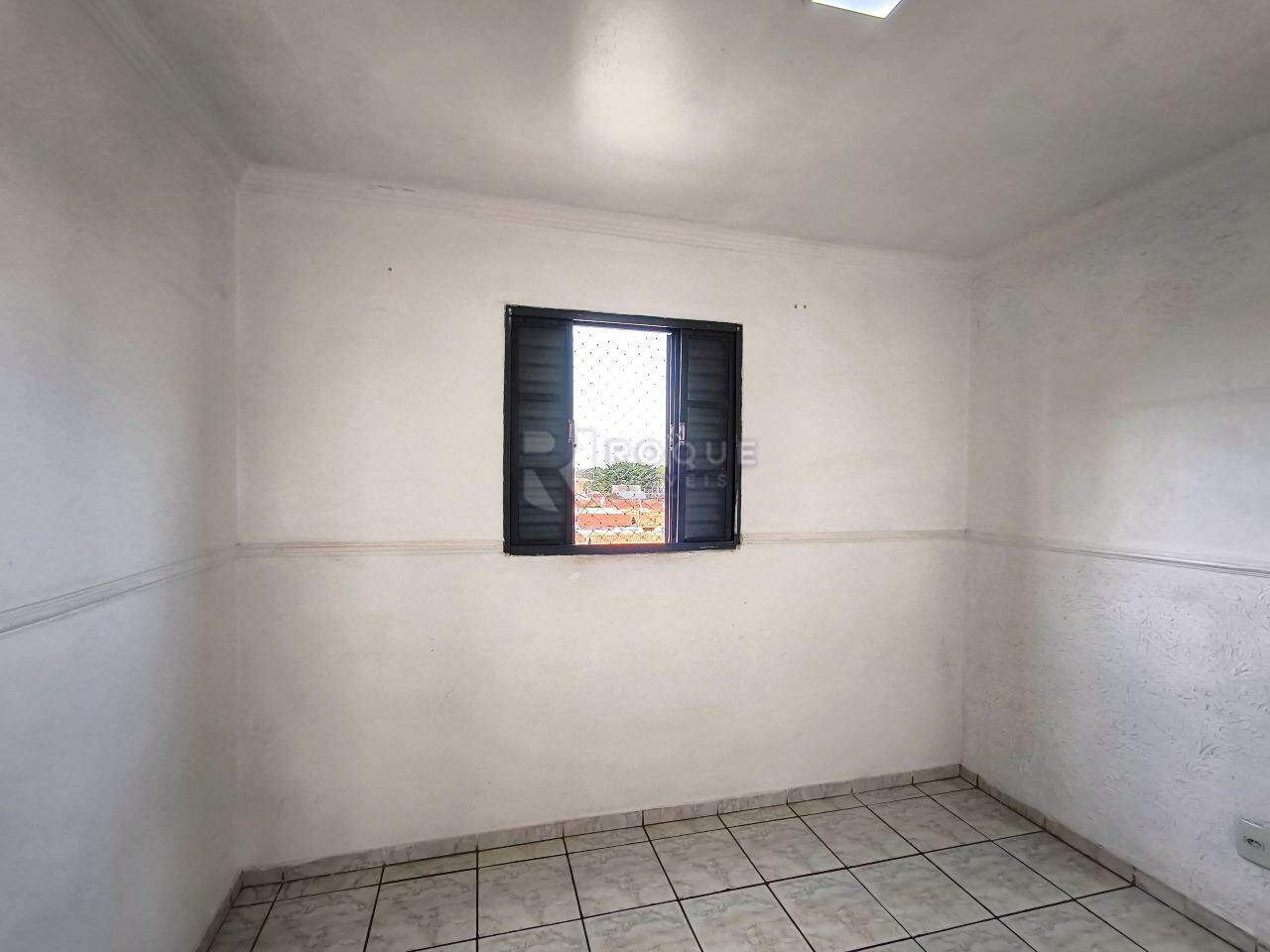 Apartamento para aluguel no bairro Parque Residencial Abílio Pedro: DORMITÓRIO 2