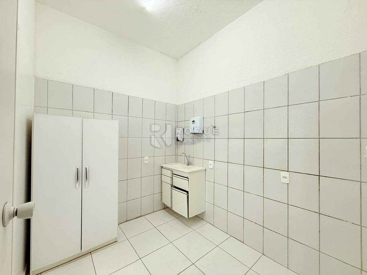 Salão para aluguel no bairro Jardim Barão de Souza Queiroz: Sala 05