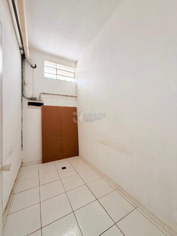 Salão para aluguel no bairro Jardim Barão de Souza Queiroz: Sala 02