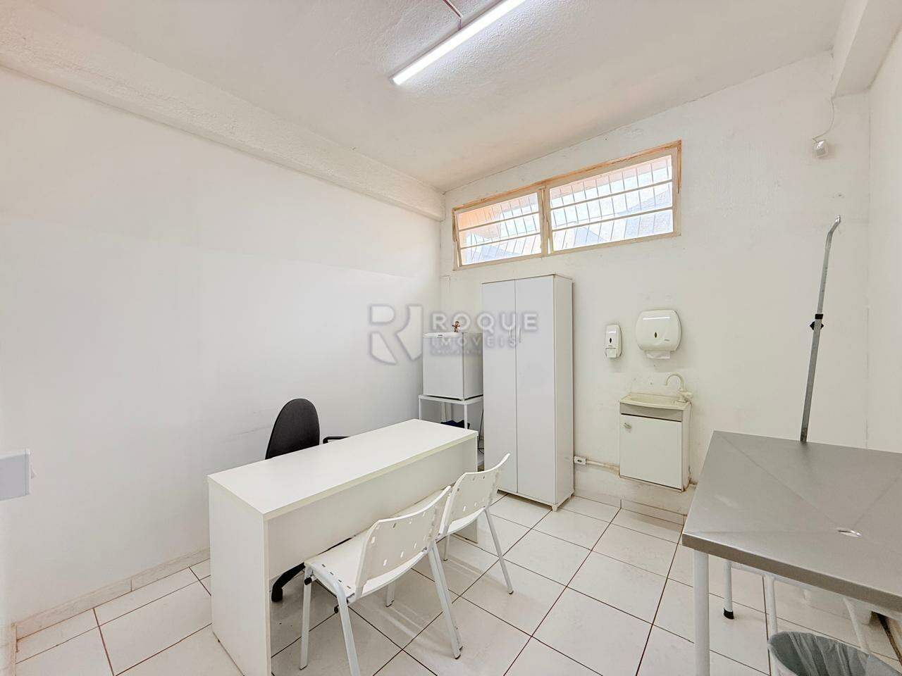 Salão para aluguel no bairro Jardim Barão de Souza Queiroz: Sala 03