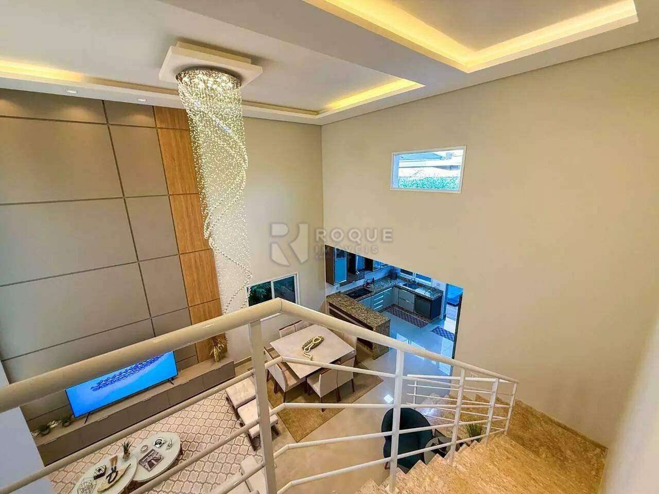 Casa em condomínio à venda no bairro Vale das Oliveiras: 