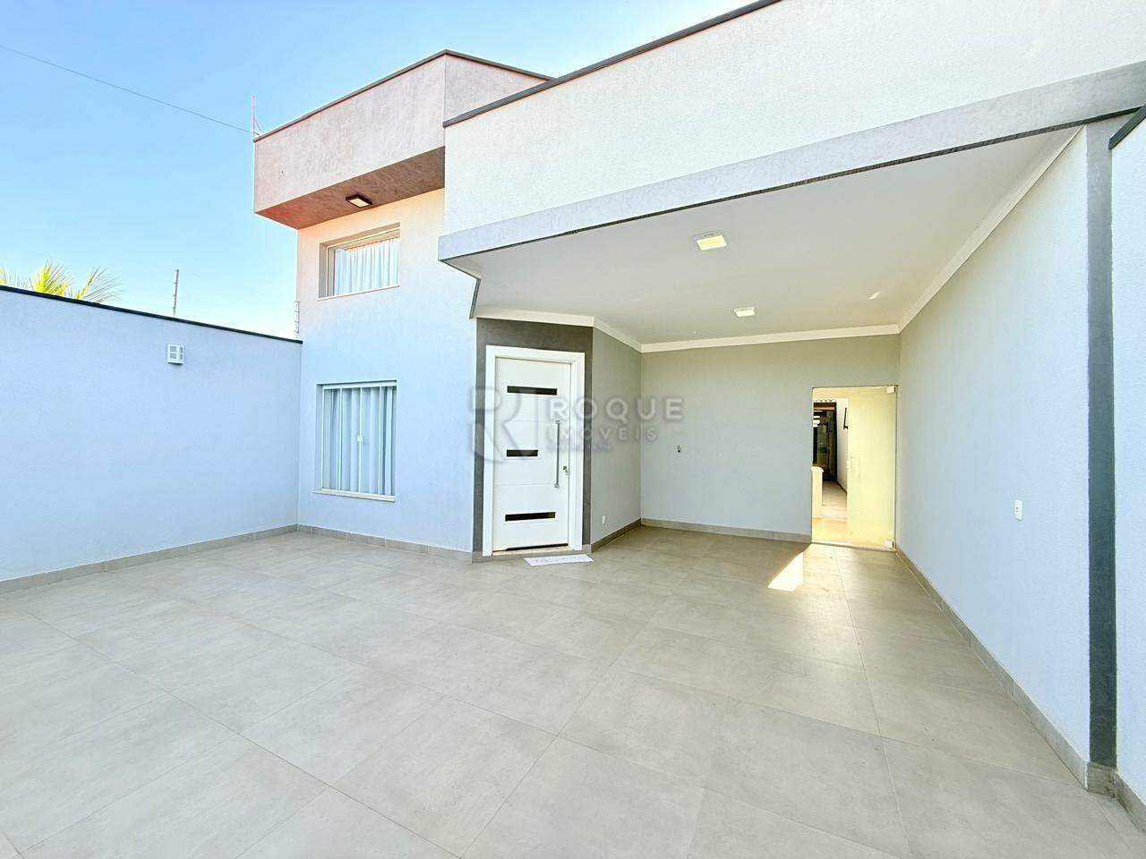 Casa Residencial para aluguel no bairro Residencial Palmeira Real: Garagem Coberta