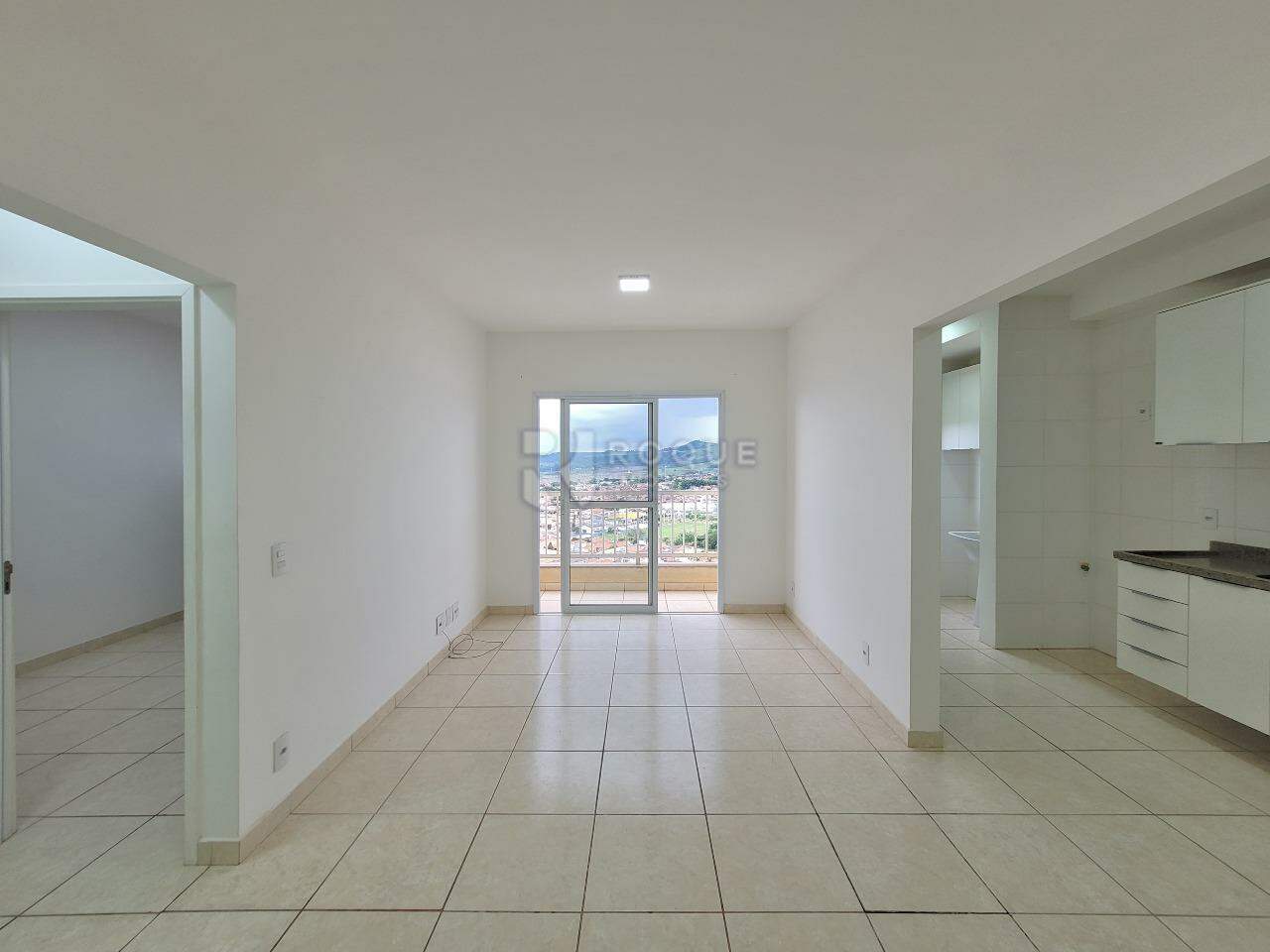 Apartamento para aluguel no bairro Chácaras Antonieta: SALA