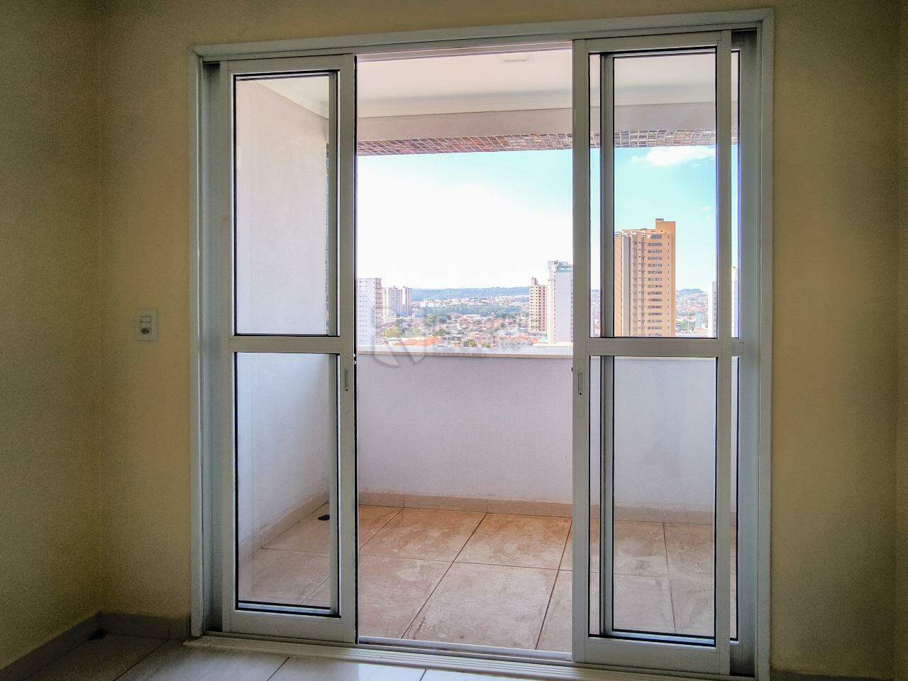 Apartamento à venda no bairro Centro: SACADA