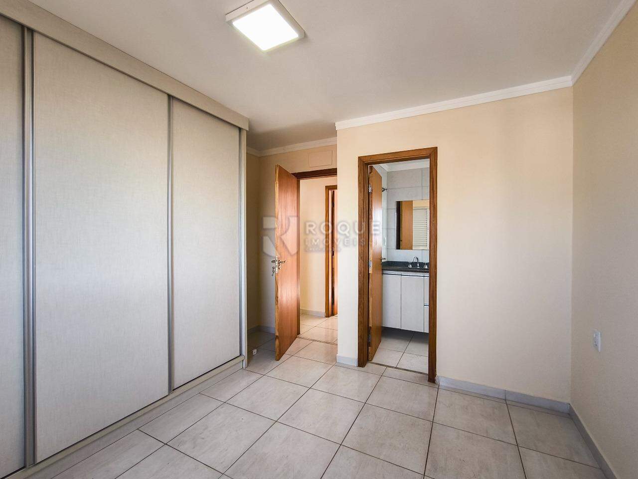 Apartamento à venda no bairro Centro: SUÍTE